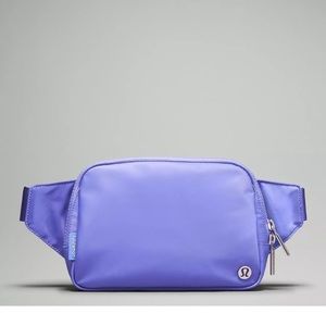 LARGE LULULEMON LAVENDER BELT BAG